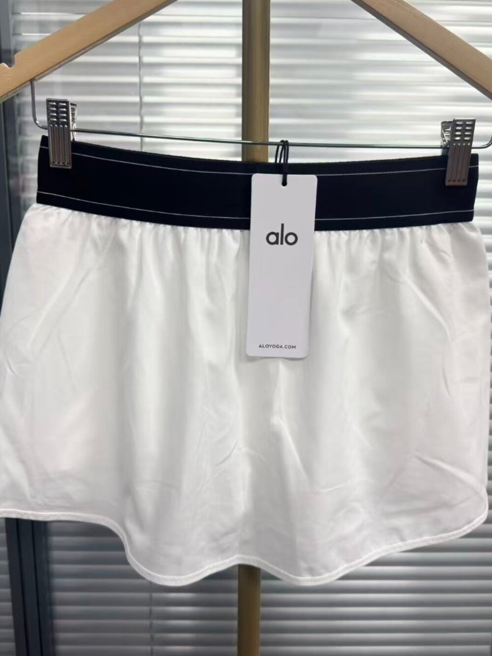 NWT ALO Yoga🥇Match Point Tennis Skirt White Versatile Activewear🤍 - Picture 7 of 7